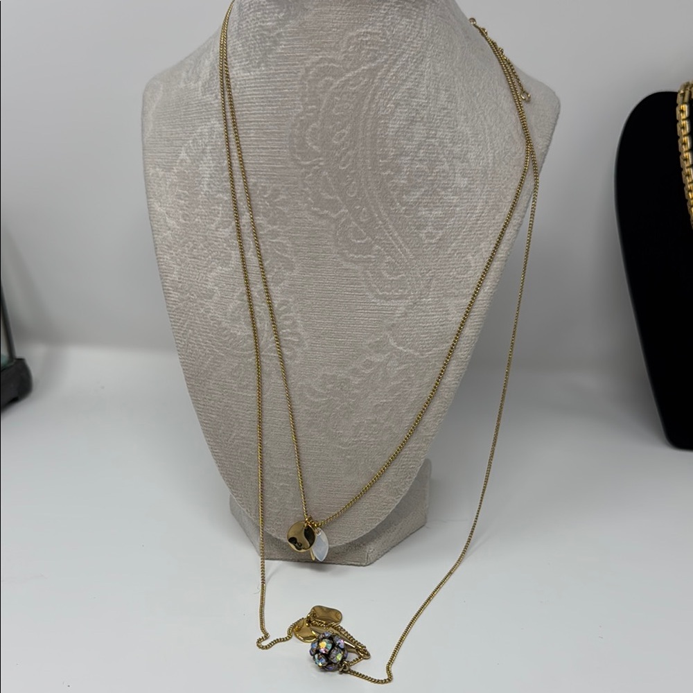 JCrew Elegant Gold tone Necklace with Multicolor Pendant